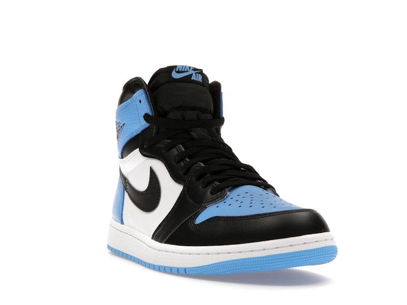 Air Jordan 1 High OG Unc Toe, vista a 360 gradi 7 di 36