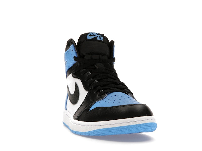 Air Jordan 1 High OG Unc Toe, vista a 360 gradi 8 di 36