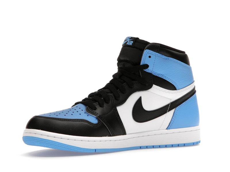 Air Jordan 1 High OG Unc Toe, vista a 360 gradi 16 di 36