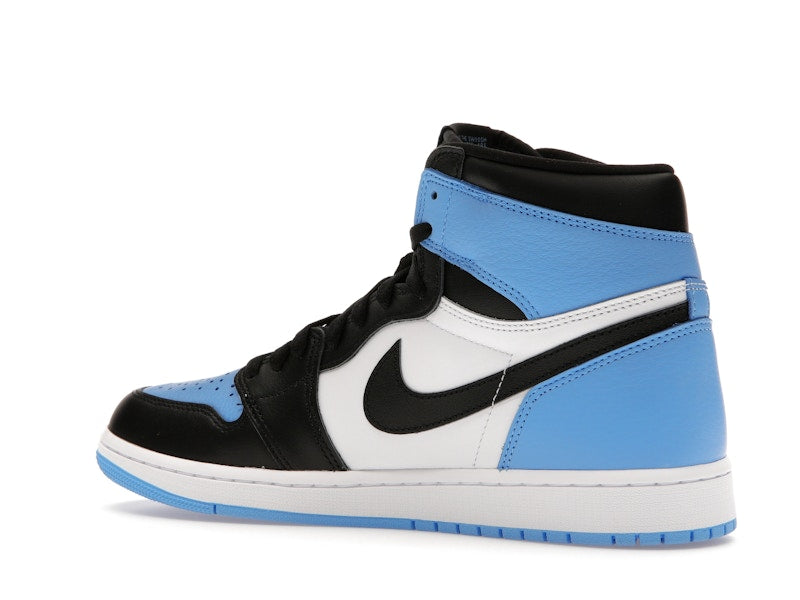 Air Jordan 1 High OG Unc Toe, vista a 360 gradi 22 di 36