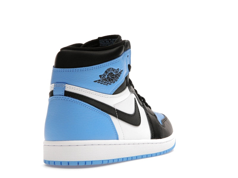 Air Jordan 1 High OG Unc Toe, vista a 360 gradi 31 di 36