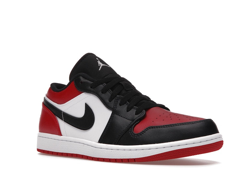 Air Jordan 1 Low Bred Toe, vista a 360 gradi 5 di 36