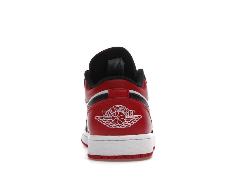 Air Jordan 1 Low Bred Toe, vista a 360 gradi 28 di 36