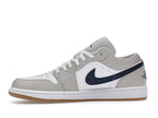 Air Jordan 1 Low Midnight Navy Neutral Grey, vista a 360 gradi 18 di 36