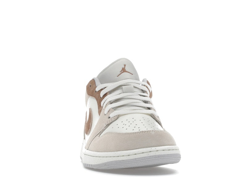 Air Jordan 1 Low SE Legend Light Brown, vista a 360 gradi 9 di 36