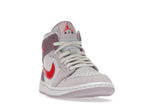 Air Jordan 1 Mid Valentines Day (2022) (W), vista a 360 gradi 8 di 36
