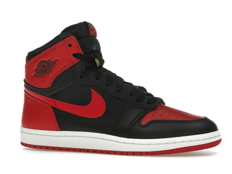 Air Jordan 1 Retro High 85 Bred, vista a 360 gradi 3 di 36