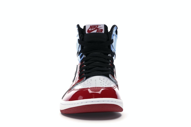 Air Jordan 1 Retro High Fearless Unc Chicago
