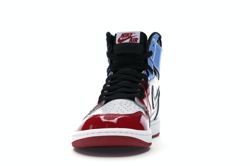 Air Jordan 1 Retro High Fearless Unc Chicago