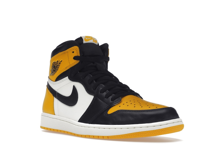 Air Jordan 1 Retro High OG Yellow Toe, vista a 360 gradi 6 di 36