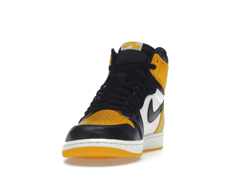 Air Jordan 1 Retro High OG Yellow Toe, vista a 360 gradi 12 di 36