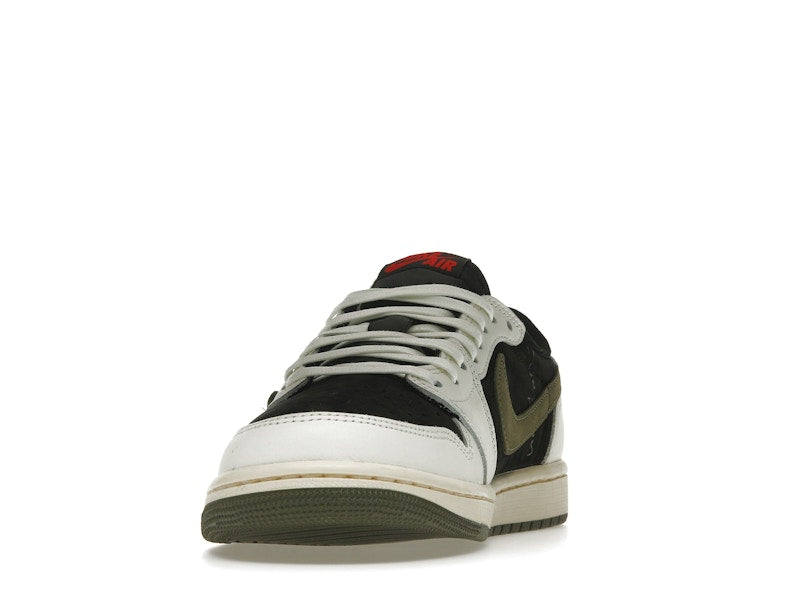 Air Jordan 1 Retro Low OG SP Travis Scott Olive (W), vista a 360 gradi 12 di 36