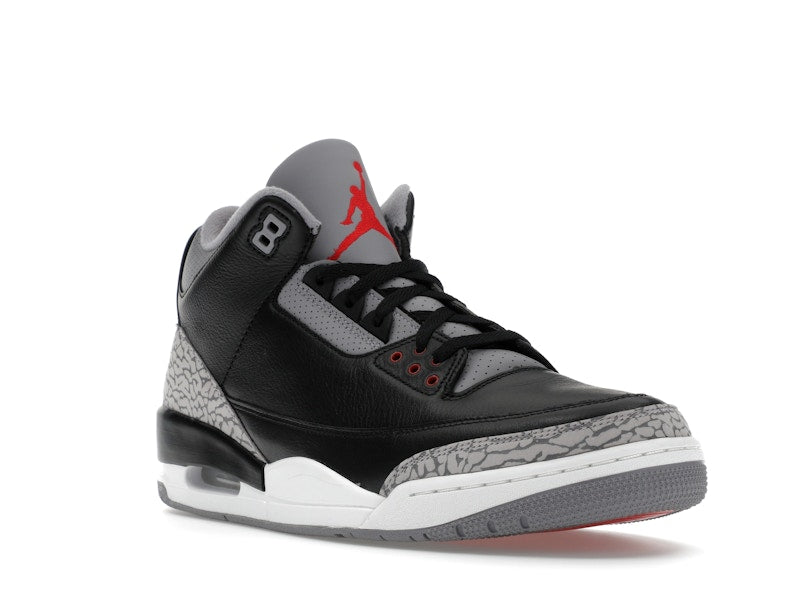 Air Jordan 3 Retro Black Cement (2024), vista a 360 gradi 6 di 36
