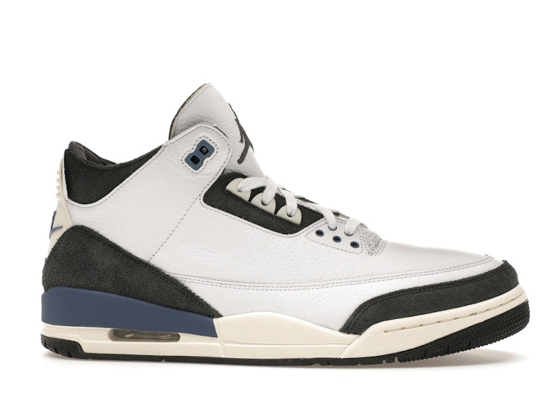 Air Jordan 3 Retro OG SP Diffused Blue, vista a 360 gradi 2 di 36