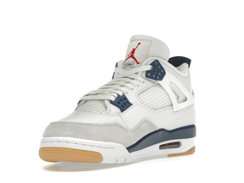 Air Jordan 4 Retro SB Navy, vista a 360 gradi 14 di 36