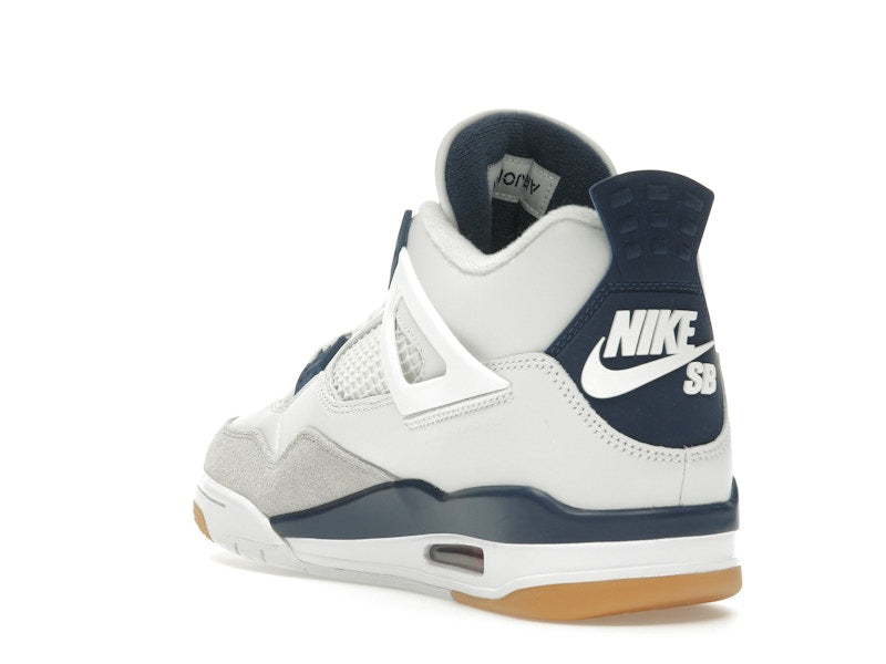 Air Jordan 4 Retro SB Navy, vista a 360 gradi 25 di 36