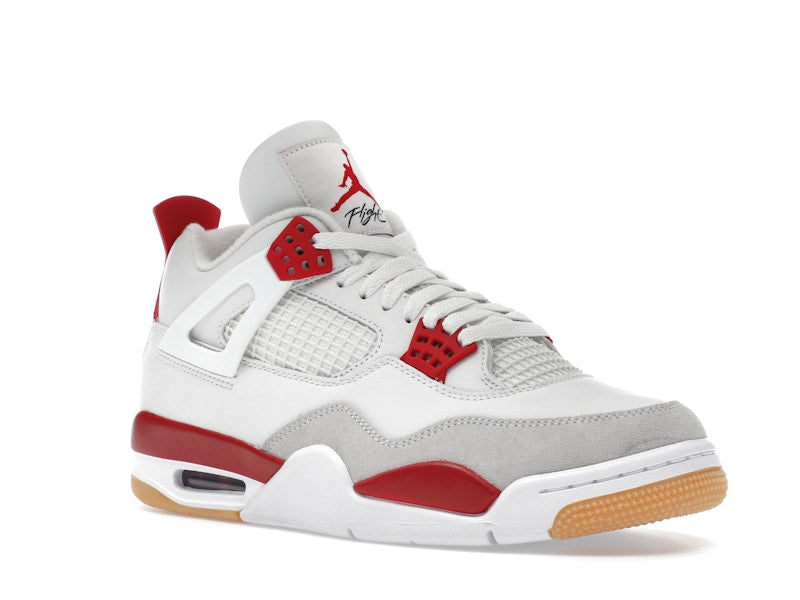 Air Jordan 4 Retro SB Varsity Red, vista a 360 gradi 5 di 36