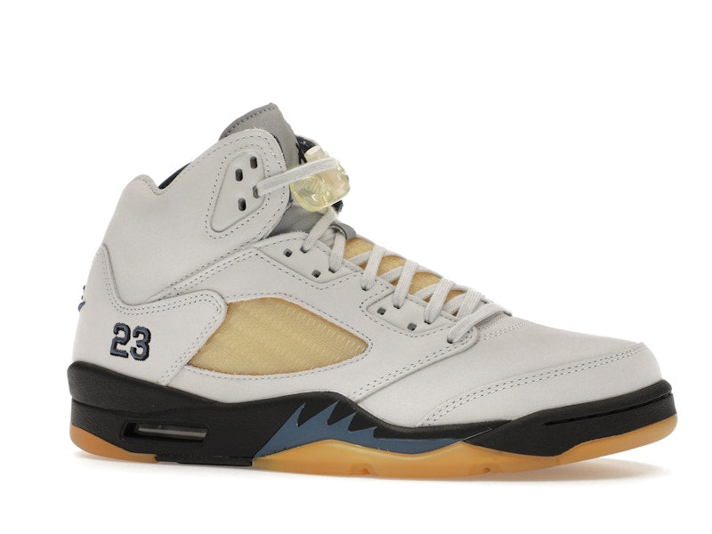 Air Jordan 5 Retro A Ma Maniere Diffused Blue, vista a 360 gradi 3 di 36