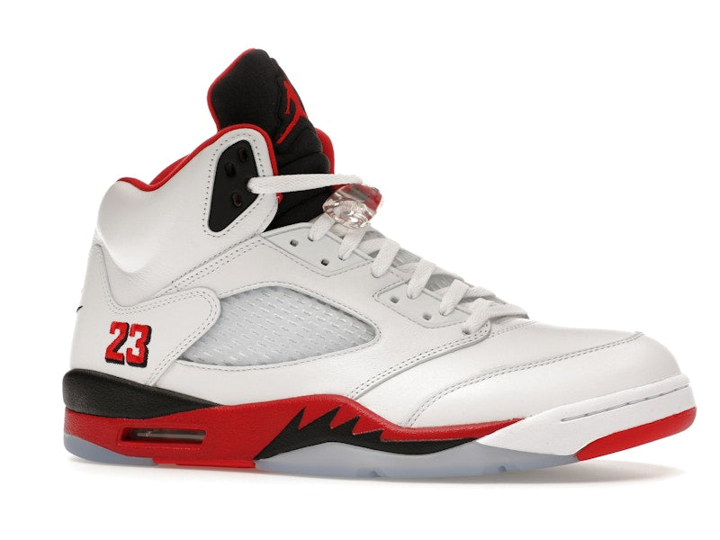 Air Jordan 5 Retro Fire Red Black Tongue (2025), vista a 360 gradi 3 di 36