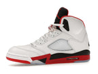 Air Jordan 5 Retro Fire Red Black Tongue (2025), vista a 360 gradi 17 di 36