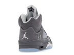 Air Jordan 5 Retro Wolf Grey (2026), vista a 360 gradi 30 di 36