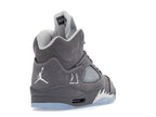 Air Jordan 5 Retro Wolf Grey (2026), vista a 360 gradi 31 di 36