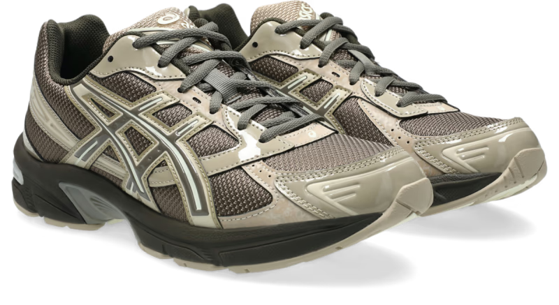 ASICS Gel-1130 Sepia Brown Driftwood - vue trois quarts avant