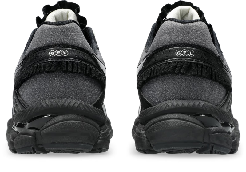ASICS Gel-Cumulus 16 Griff Black White - vue arriere