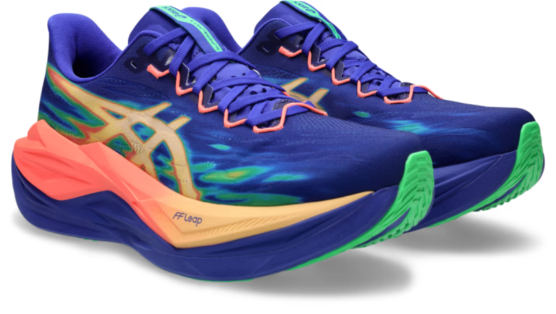ASICS Superblast 3 Cobalt Burst Light Orange - vue trois quarts avant