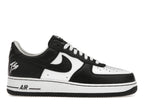 Nike Air Force 1 Low QS Terror Squad Blackout, vista a 360 gradi 1 di 36