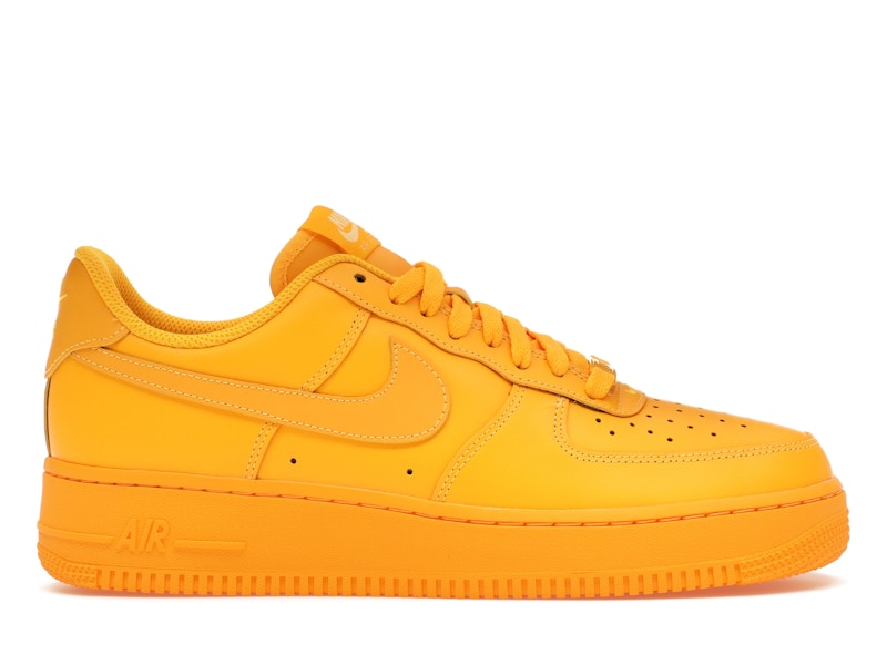 Nike Air Force 1 Low '07 Laser Orange (Women's), vista a 360 gradi 1 di 36