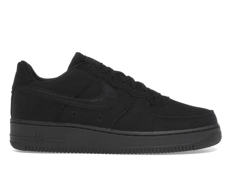 Nike Air Force 1 Low Triple Black Canvas, vista a 360 gradi 1 di 36
