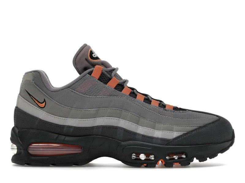 Nike Air Max 95 OG Big Bubble Hot Curry, vista a 360 gradi 1 di 36