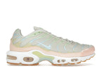 Nike Air Max Plus Crimson Tint (Women's), vista a 360 gradi 1 di 36