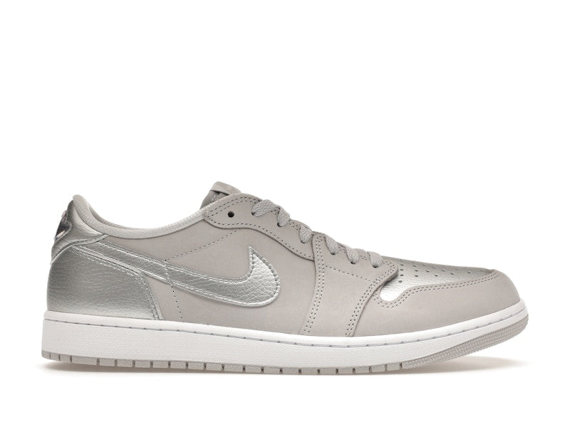 Air Jordan 1 Low OG Metallic Silver