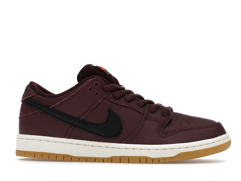 Nike Sb Dunk Low Pro Burgundy Crush - Burgundy Crush/Black/Mystic Dates/Sail/Gum Light Brown/Safety Orange - IO2304-600 - 02
