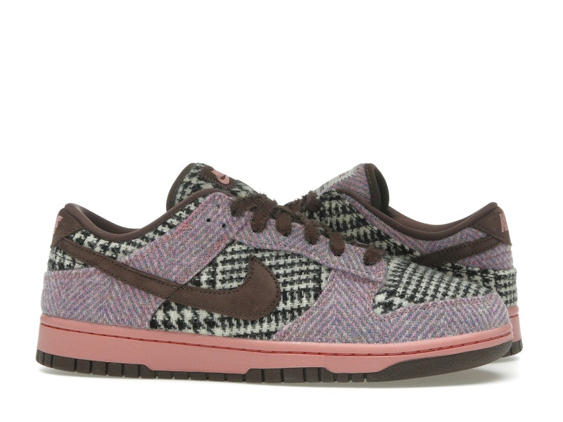 Nike Dunk Low Harris Tweed Purple Pink (Women's), vista a 360 gradi 2 di 36