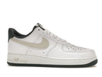 Nike Air Force 1 Low '07 LV8 Vintage Green, vista a 360 gradi 2 di 36