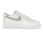 Air Force 1 Low Since 1982 (Women's), vista a 360 gradi 2 di 36