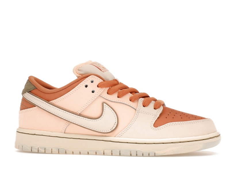 Nike SB Dunk Low Trocadéro Gardens - Amber Brown/Guava Ice/Crimson Tint/Hemp/Neutral Olive/Pale Ivory - FV5926-200 - 02
