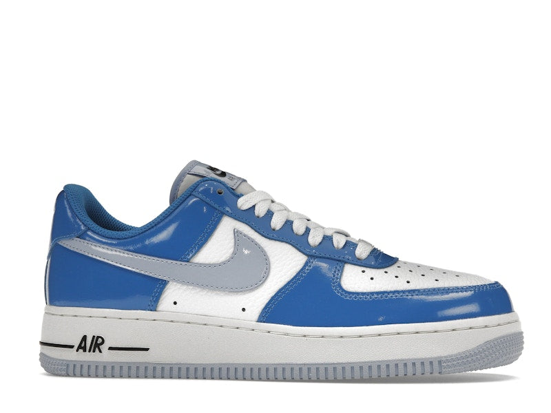 Nike Air Force 1 Low Blue Patent (Women's), vista a 360 gradi 2 di 36