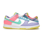 Nike Dunk Low SE Easter Candy (Women's), vista a 360 gradi 2 di 36