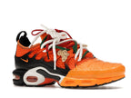 Nike Air Max Plus Homecoming Safety Orange, vista a 360 gradi 3 di 36