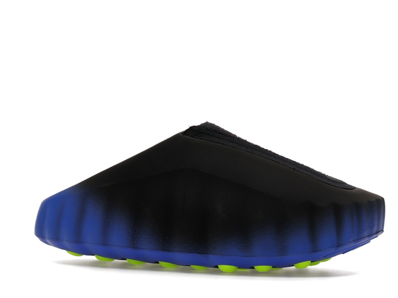 Nike Mind 001 Flyknit Slide Hyper Royal Black, vista a 360 gradi 3 di 36