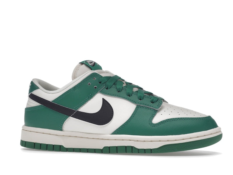 Nike Dunk Low SE Lottery Pack Malachite Green, vista a 360 gradi 3 di 36