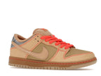 Nike SB Dunk Low Pro Som Tum, vista a 360 gradi 3 di 36