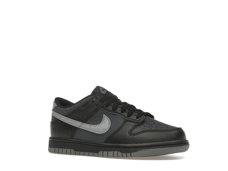 Nike Dunk Low Symbiote (GS) - Black/Dark Obsidian/Smoke Grey - HQ3815-001 - 04