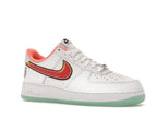 Nike Air Force 1 Low NY vs. NY White Crimson Pulse, vista a 360 gradi 4 di 36