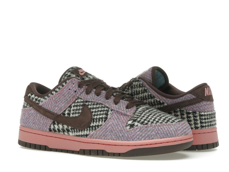 Nike Dunk Low Harris Tweed Purple Pink (Women's), vista a 360 gradi 4 di 36