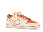 Nike SB Dunk Low Trocadéro Gardens - Amber Brown/Guava Ice/Crimson Tint/Hemp/Neutral Olive/Pale Ivory - FV5926-200 - 04